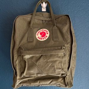 Fjallraven Kanken backpack